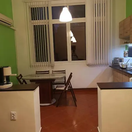 Appartamento Fireplace In The Heart Of